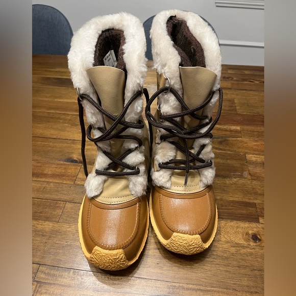 Sorel Nanook Wool Lined Snow Boots Unisex Like New 8 - Picture 4 of 7